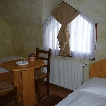 Engler Hotel-etterem Hotel 3*